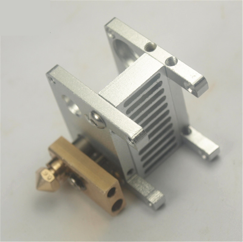 طابعة ثلاثية الأبعاد ultimade  - مراجعة 3D Printing Industry وسعره